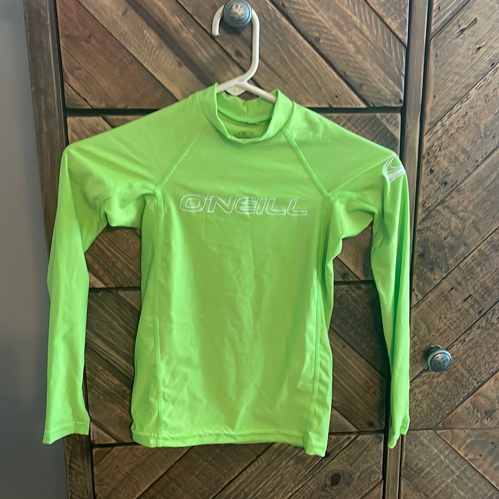 Boys O’Neill rash guard
